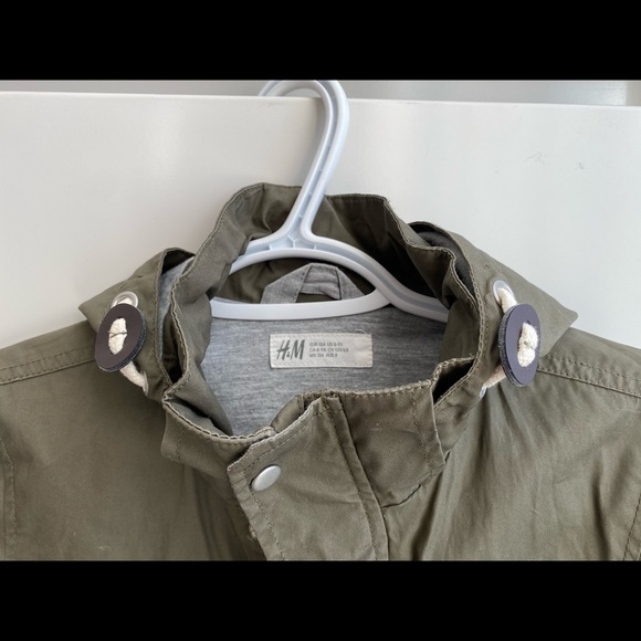 Boys raincoat H&M size 8-9Y - Picture 3 of 4